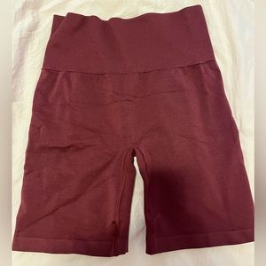 TnaBODY Atmosphere Hi Rise 7” Short